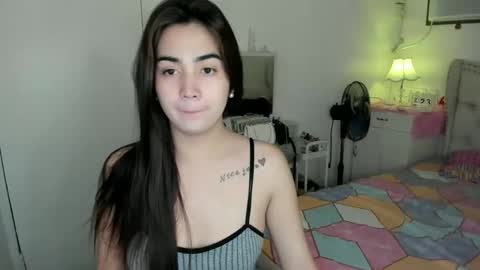 alovelydollnica online show from 04/23/26, 12:12