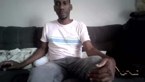 Snapshot of aloysiuz chatting on 06/22/26, 07:00 Aloysius online show from 06/22/26, 07:00