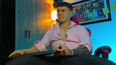 alpha_dominus_ online show from 11/24/25, 03:17