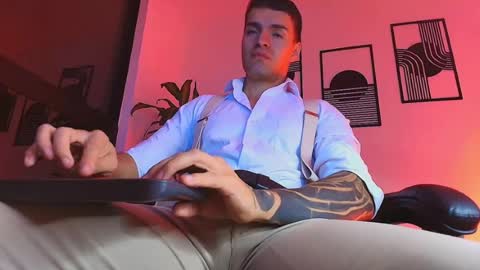 alpha_dominus_ online show from 07/01/26, 03:52