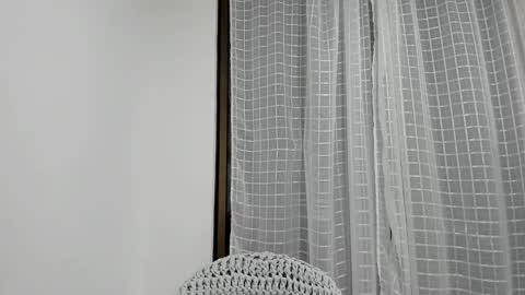 Snapshot of alphadesire69 chatting on 12/16/25, 01:10 AlphaDesire69 online show from 12/16/25, 01:10