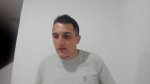 Snapshot of alphadesire69 chatting on 12/21/25, 04:52 AlphaDesire69 online show from 12/21/25, 04:52