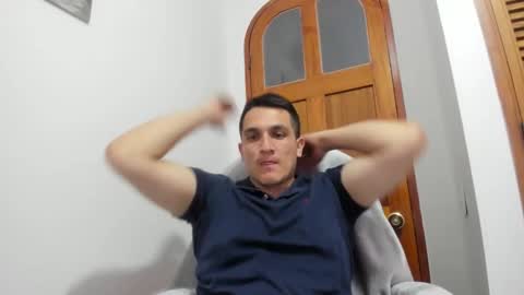 Snapshot of alphadesire69 chatting on 02/18/26, 01:56 AlphaDesire69 online show from 02/18/26, 01:56