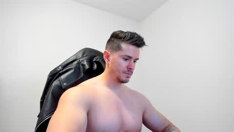 Snapshot of alphagodleatherking92 chatting on 01/14/25, 09:56 LeatherMaster online show from 01/14/25, 09:56