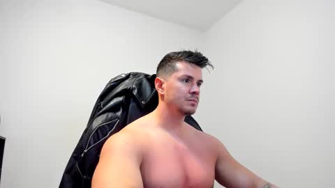 Snapshot of alphagodleatherking92 chatting on 02/14/25, 07:59 LeatherMaster online show from 02/14/25, 07:59