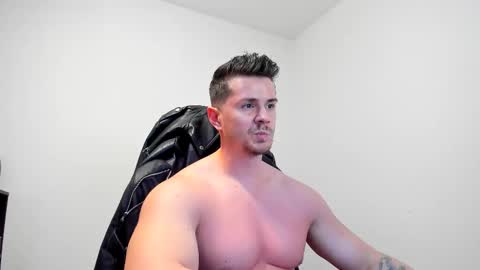 Snapshot of alphagodleatherking92 chatting on 02/14/25, 11:10 LeatherMaster online show from 02/14/25, 11:10