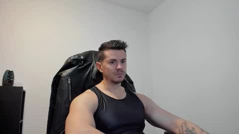 Snapshot of alphagodleatherking92 chatting on 10/03/25, 08:22 LeatherMaster online show from 10/03/25, 08:22