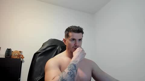 LeatherMaster online show from 12/17/25, 02:45