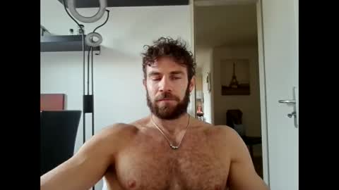 alphah_hunk online show from 10/31/25, 12:06