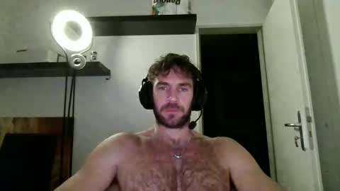 alphah_hunk online show from 11/29/25, 08:34