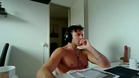 alphah_hunk online show from 04/01/26, 03:09