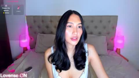 Snapshot of alphaisonline chatting on 06/07/26, 05:49 sophia betterthanyourx online show from 06/07/26, 05:49