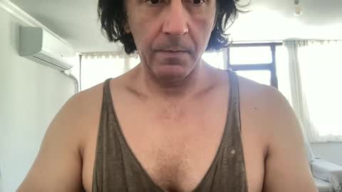 Snapshot of alphandre chatting on 01/19/25, 11:34 AlphAndre online show from 01/19/25, 11:34