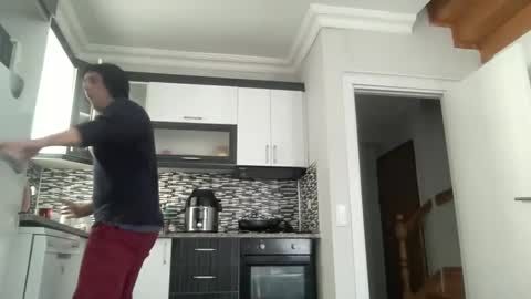 Snapshot of alphandre chatting on 02/02/25, 12:35 AlphAndre online show from 02/02/25, 12:35