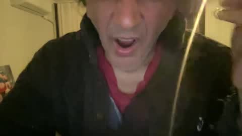 Snapshot of alphandre chatting on 02/03/25, 05:14 AlphAndre online show from 02/03/25, 05:14