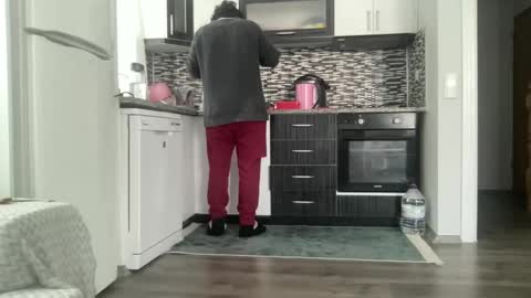 Snapshot of alphandre chatting on 03/02/25, 08:27 AlphAndre online show from 03/02/25, 08:27