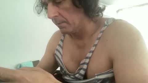 Snapshot of alphandre chatting on 03/02/25, 02:32 AlphAndre online show from 03/02/25, 02:32