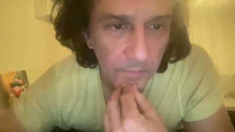 Snapshot of alphandre chatting on 03/08/25, 05:33 AlphAndre online show from 03/08/25, 05:33