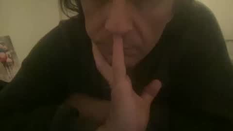 Snapshot of alphandre chatting on 03/08/25, 08:35 AlphAndre online show from 03/08/25, 08:35