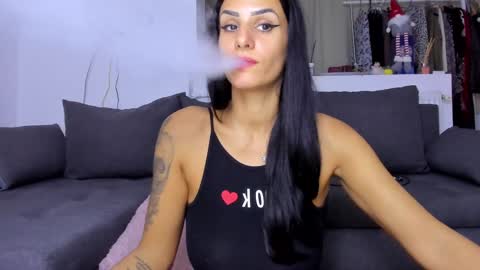 Michelle online show from 10/06/25, 09:45