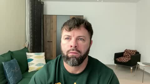 Jhonny online show from 12/20/24, 03:47