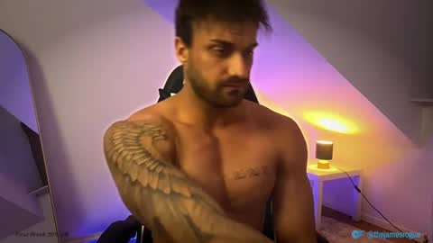 alphastud25 online show from 04/28/26, 12:21