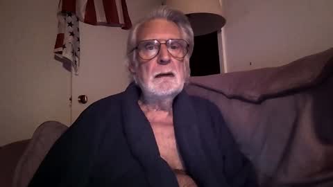 AlphaUniform online show from 01/16/25, 12:31