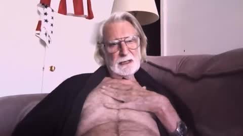 AlphaUniform online show from 11/04/25, 05:23