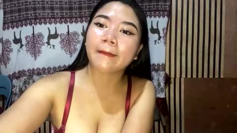 Snapshot of althea_sweet chatting on 02/11/25, 12:37 althea_sweet online show from 02/11/25, 12:37