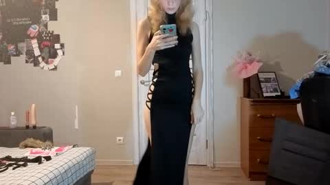 May online show from 11/19/25, 03:23