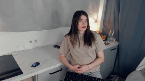 Melissa online show from 03/10/25, 04:46