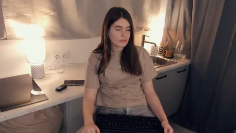 Melissa online show from 03/12/25, 11:42