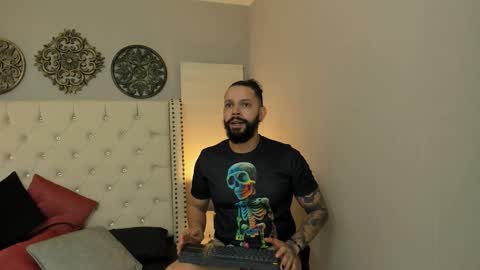 alukardbig online show from 10/17/25, 08:00