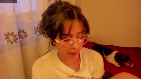 . .  online show from 12/16/24, 10:56