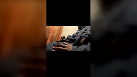 alwayshorny240177 online show from 12/01/25, 02:11