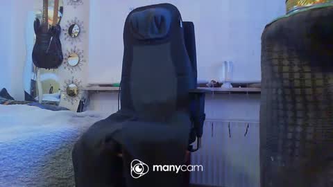 HoneyMelonGuy online show from 03/10/25, 03:45