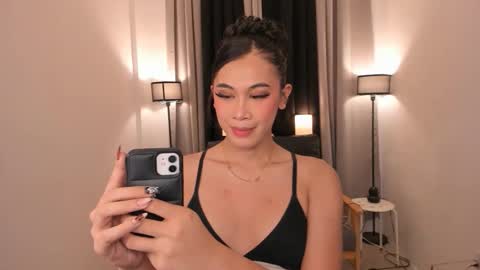 alwina_williams online show from 04/20/26, 09:12