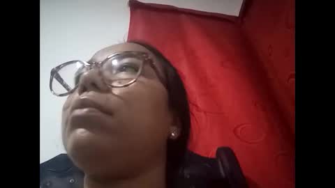 analia online show from 09/16/25, 12:22