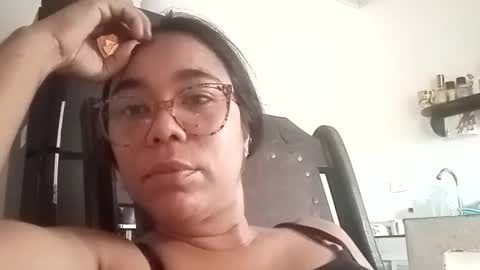 analia online show from 09/19/25, 07:14