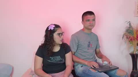 Snapshot of aly_n_sebas chatting on 05/21/26, 11:56 aly_n_sebas online show from 05/21/26, 11:56