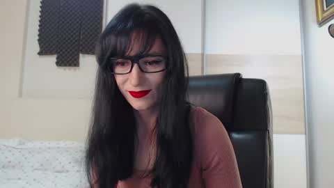 Snapshot of alycetn chatting on 07/24/26, 10:46 Alice online show from 07/24/26, 10:46
