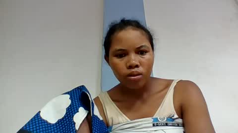 Snapshot of alydie7 chatting on 06/18/26, 11:47 alydie7 online show from 06/18/26, 11:47