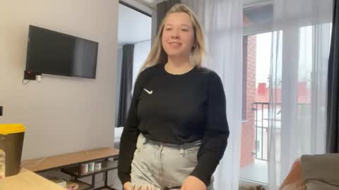 Al online show from 02/27/26, 06:13