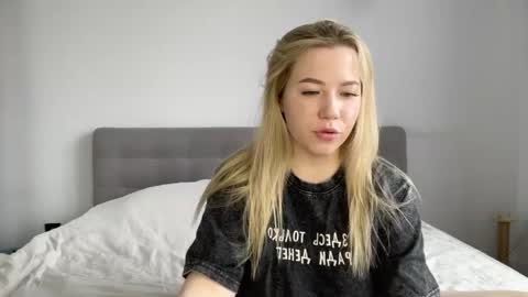 Al online show from 04/19/26, 07:07