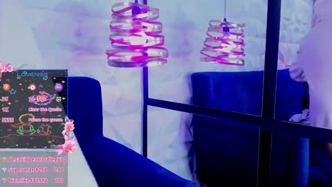 Snapshot of alys_molly chatting on 02/13/25, 06:09 sopie online show from 02/13/25, 06:09