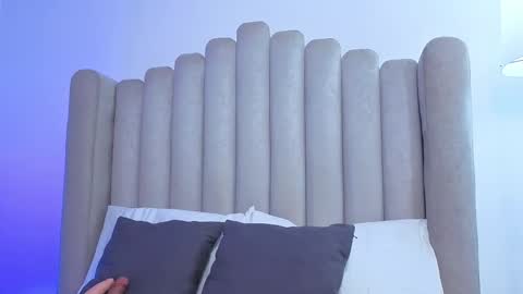 alysha_xia_ online show from 03/08/26, 03:54