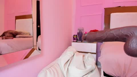 alysonjackson online show from 04/23/26, 07:38