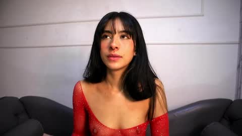 alyssa_joness online show from 04/28/26, 04:06