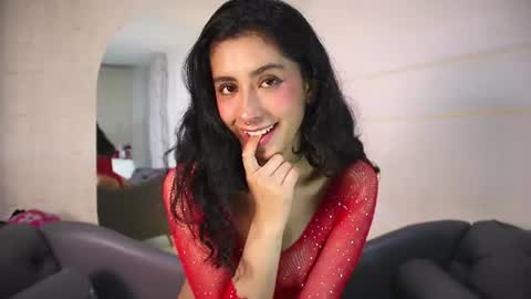 alyssa_joness online show from 06/19/26, 03:55
