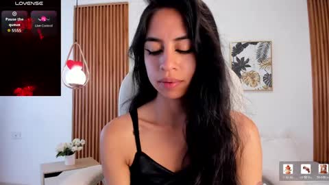 alyssabeauty_ online show from 05/19/26, 07:31